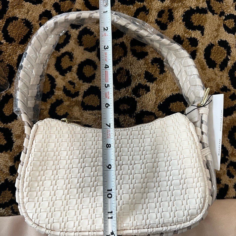 New Jules Kae women's Delilah hand bag in cream. Retails for $130.00. - Picture 7 of 9